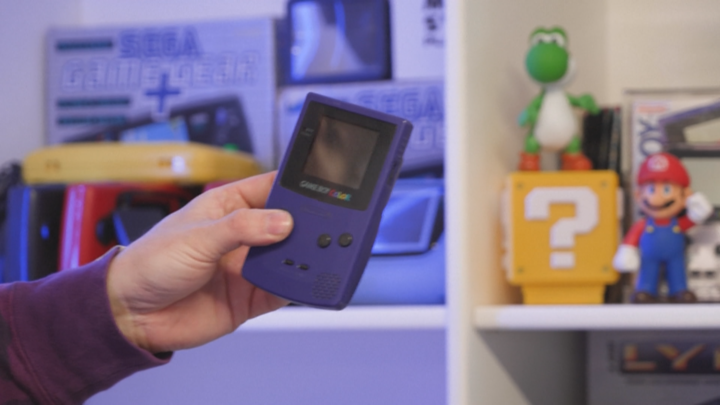 Luke Malpass fixes retro consoles from his home